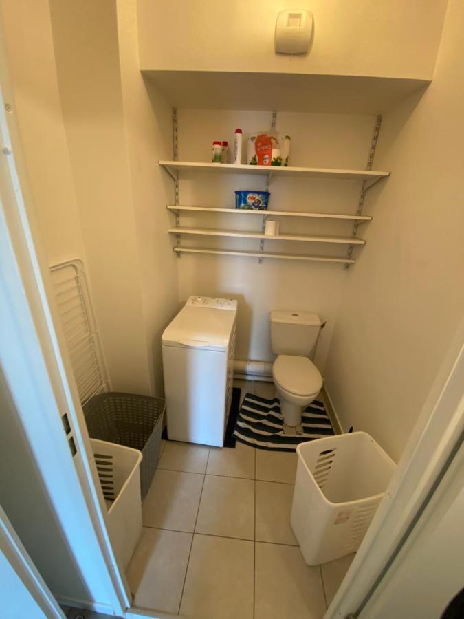 Courcouronnes Super Chambre Avec Bureau מראה חיצוני תמונה